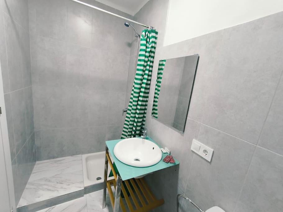Apartamentos Carrillo 7 سانتا كروز دي تينيريف المظهر الخارجي الصورة